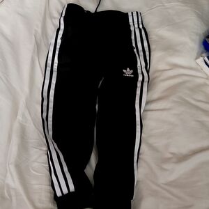 Jogging pants